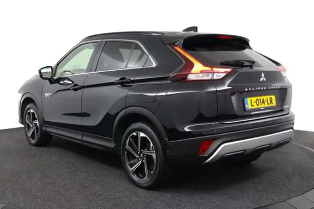 Mitsubishi Eclipse Cross (2021) thumbnail 3