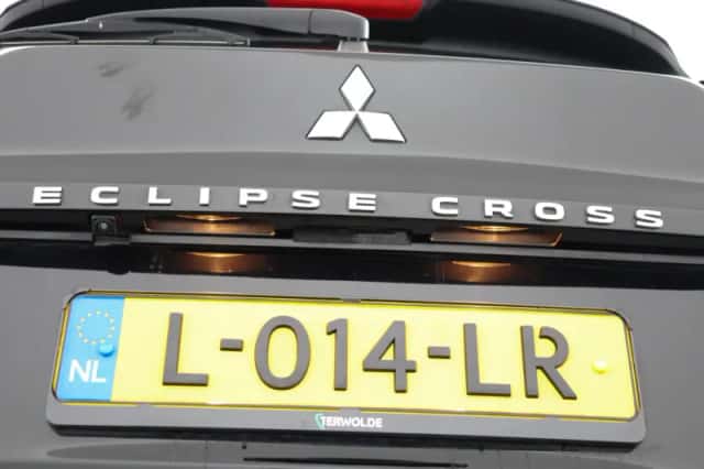 Mitsubishi Eclipse Cross (2021) thumbnail 35