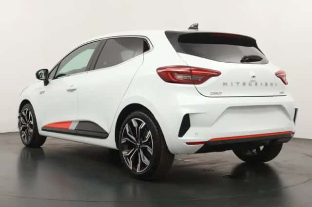 Mitsubishi Colt (2025) thumbnail 3