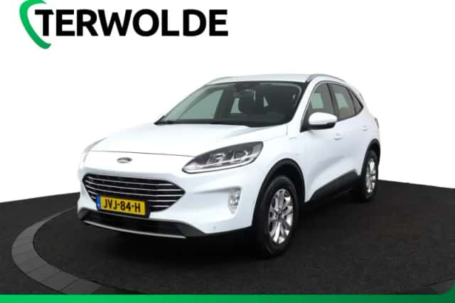 Ford Kuga (2022) thumbnail 1