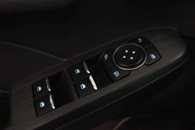 Ford Kuga (2022) thumbnail 20