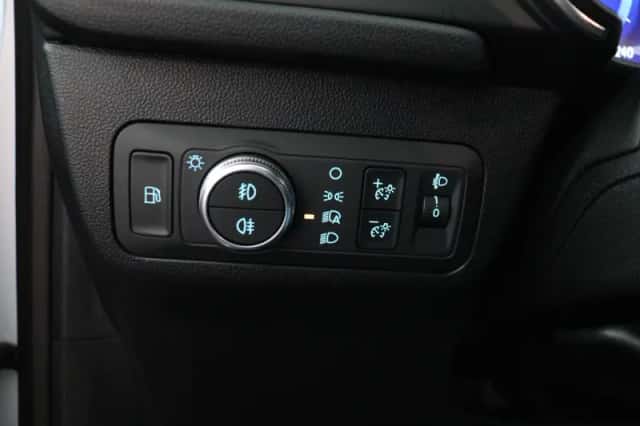 Ford Kuga (2022) thumbnail 21