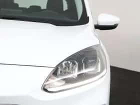 Ford Kuga (2022) thumbnail 27