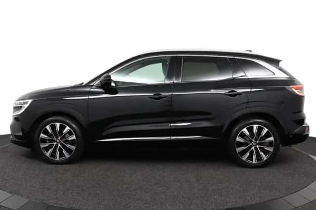 Renault Austral (2023) thumbnail 3