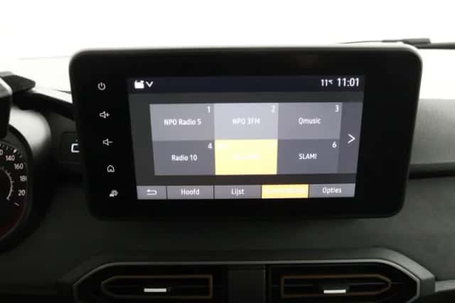 Dacia Sandero Stepway (2025) thumbnail 38