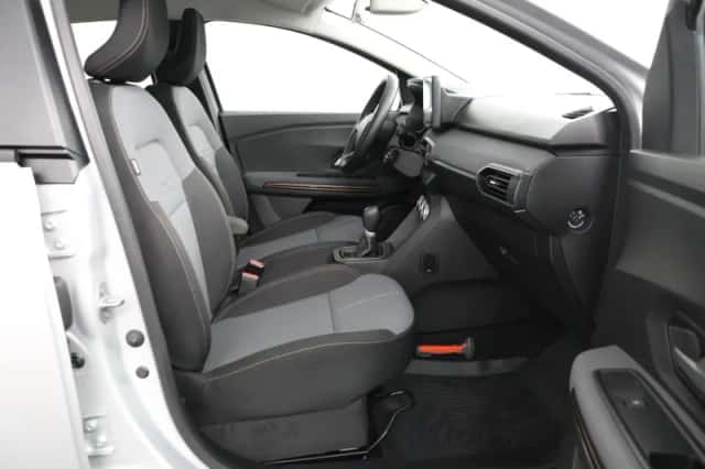 Dacia Sandero Stepway (2024) thumbnail 22