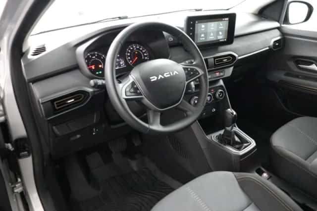 Dacia Sandero Stepway (2024) thumbnail 26