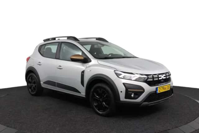 Dacia Sandero Stepway (2024) thumbnail 6