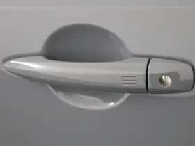 Nissan Ariya (2024) thumbnail 18