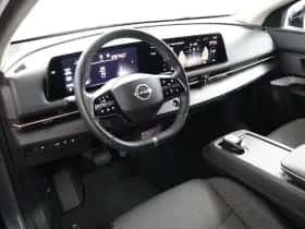 Nissan Ariya (2024) thumbnail 27