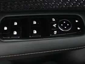 Nissan Ariya (2024) thumbnail 50