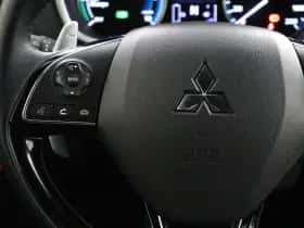Mitsubishi Eclipse Cross (2022) thumbnail 32