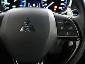 Mitsubishi Eclipse Cross (2022) thumbnail 33
