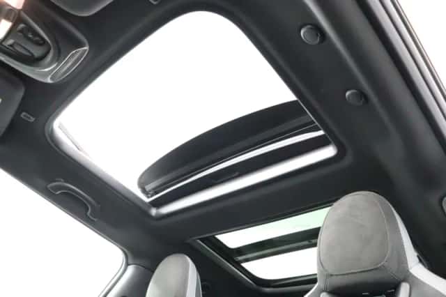 MINI Cooper (2024) thumbnail 22