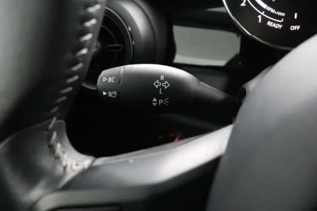 MINI Cooper (2024) thumbnail 36