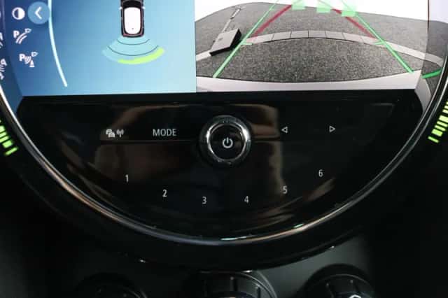 MINI Cooper (2024) thumbnail 49