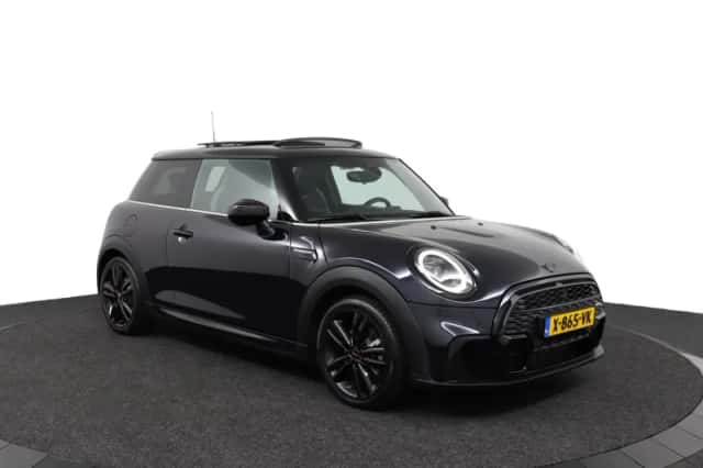 MINI Cooper (2024) thumbnail 7