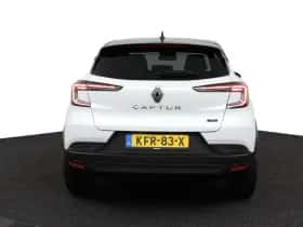 Renault Captur (2025) thumbnail 4