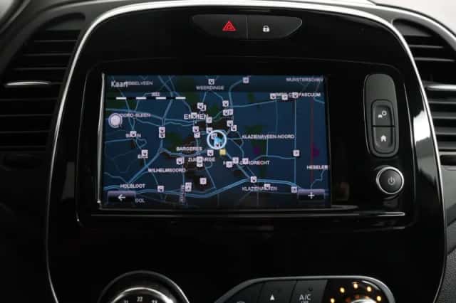 Renault Captur (2018) thumbnail 22
