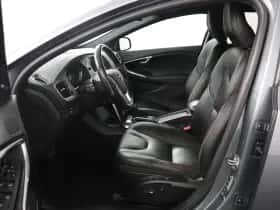 Volvo V40 (2019) thumbnail 17