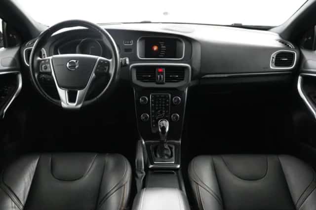 Volvo V40 (2019) thumbnail 21