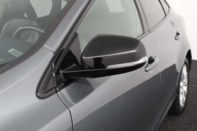 Volvo V40 (2019) thumbnail 27
