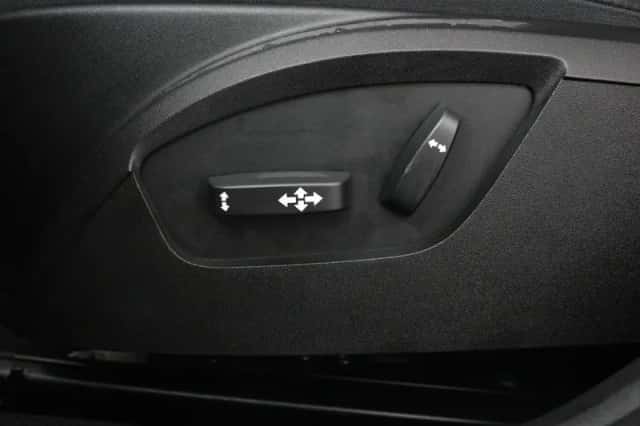 Volvo V40 (2019) thumbnail 50