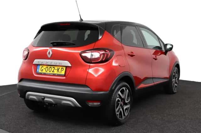 Renault Captur (2019) thumbnail 2