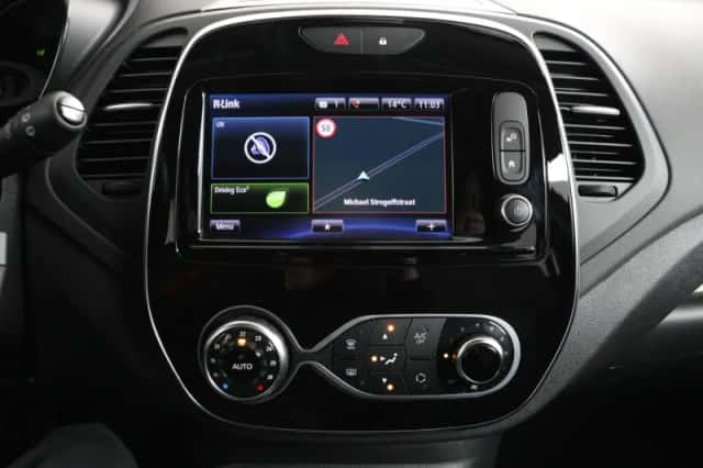 Renault Captur (2019) thumbnail 23