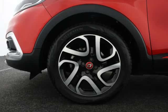 Renault Captur (2019) thumbnail 33