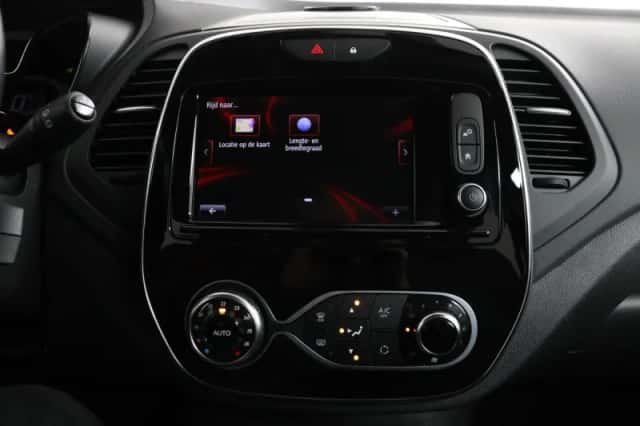 Renault Captur (2019) thumbnail 47