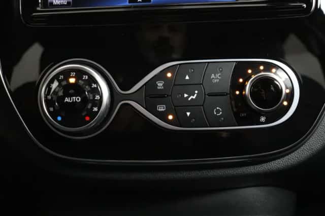 Renault Captur (2019) thumbnail 6