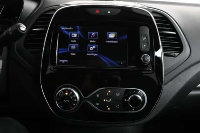 Renault Captur (2019) thumbnail 53