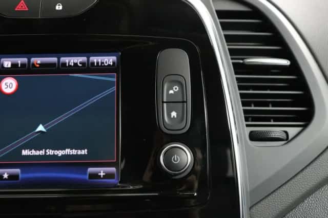 Renault Captur (2019) thumbnail 66