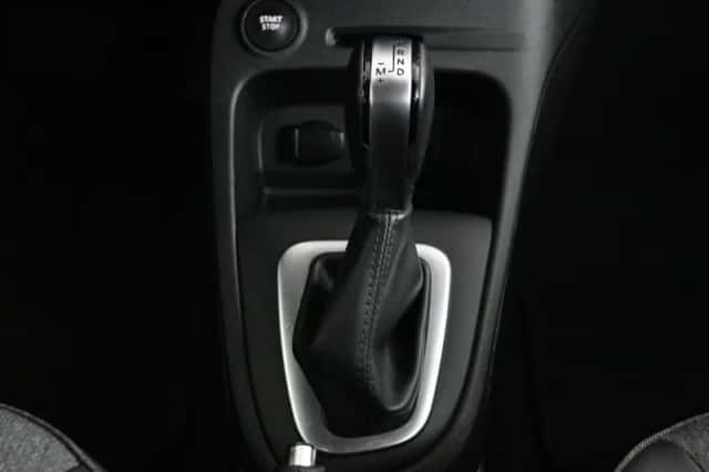 Renault Captur (2019) thumbnail 69