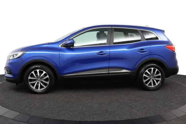 Renault Kadjar (2021) thumbnail 3