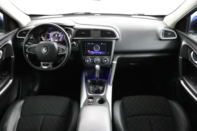 Renault Kadjar (2021) thumbnail 4