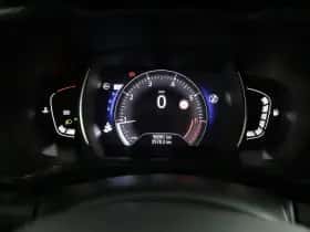 Renault Kadjar (2021) thumbnail 5