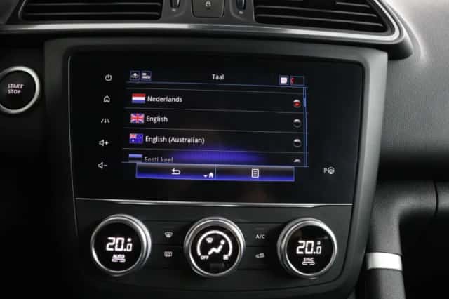 Renault Kadjar (2021) thumbnail 68