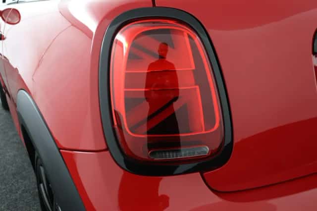 MINI Cooper (2022) thumbnail 12