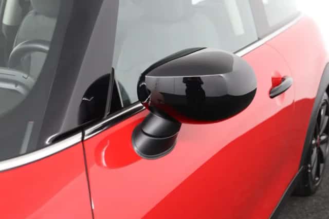 MINI Cooper (2022) thumbnail 17