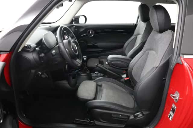 MINI Cooper (2022) thumbnail 20