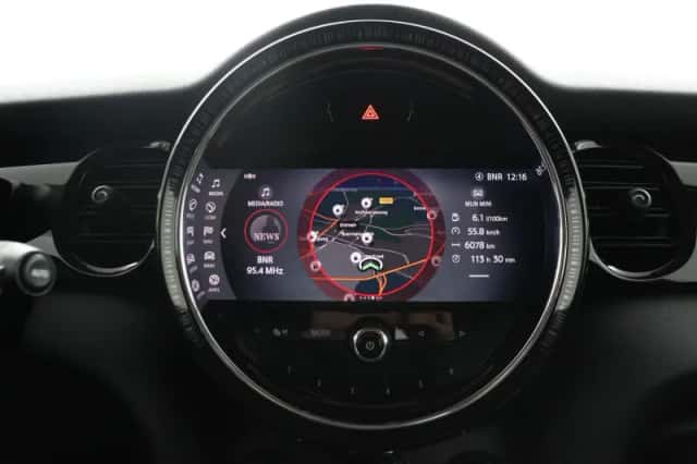 MINI Cooper (2022) thumbnail 40