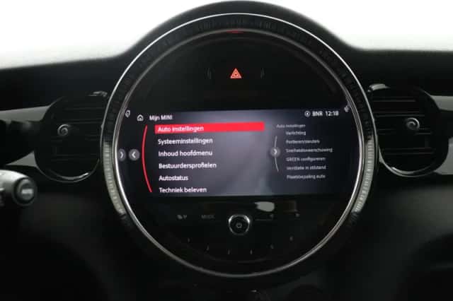 MINI Cooper (2022) thumbnail 47