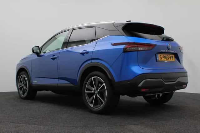 Nissan Qashqai (2023) thumbnail 3
