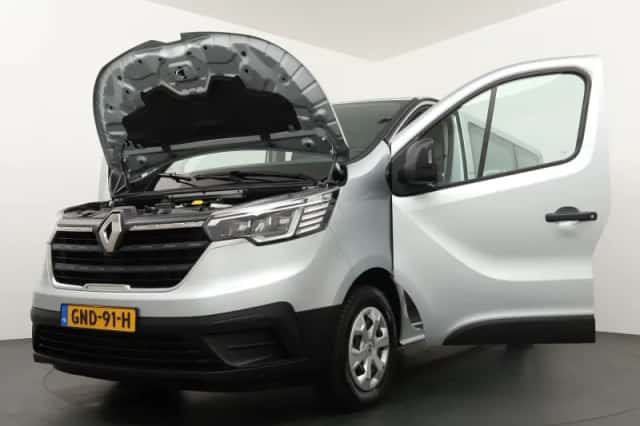 Renault Trafic (2023) thumbnail 19