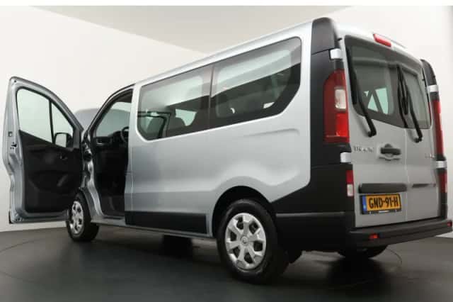 Renault Trafic (2023) thumbnail 21