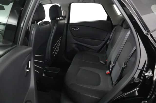 Renault Captur (2017) thumbnail 19