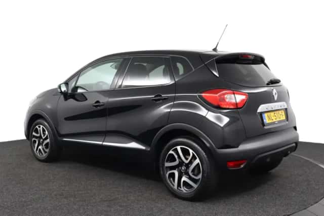 Renault Captur (2017) thumbnail 3