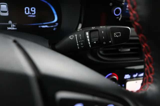 Hyundai i10 (2024) thumbnail 31